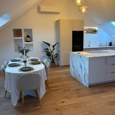 Loft D'exception De 115m2 - Hyper Centre - Vue Sur Le Beffroi Apartmán